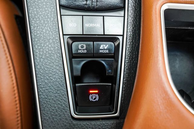 2019 Toyota Avalon Hybrid Limited - 23043228 - 24