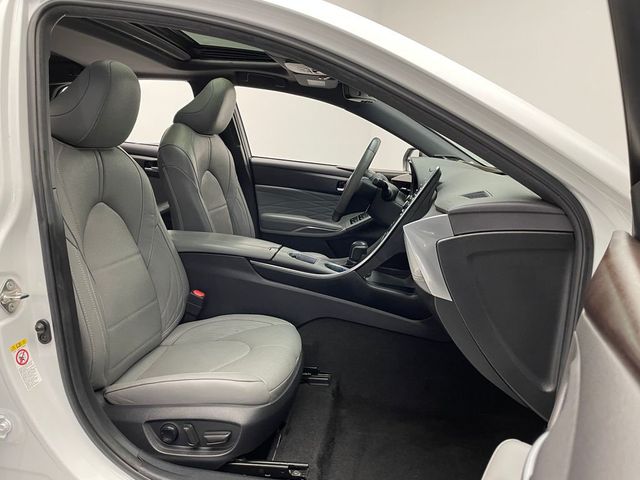 2019 Toyota Avalon Hybrid Limited - 22966854 - 15