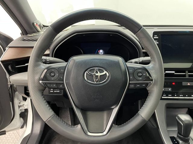 2019 Toyota Avalon Hybrid Limited - 22966854 - 18