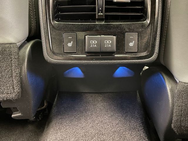 2019 Toyota Avalon Hybrid Limited - 22966854 - 35