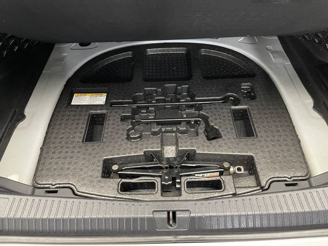 2019 Toyota Avalon Hybrid Limited - 22966854 - 37