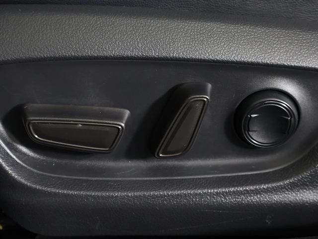 2019 Toyota Avalon Hybrid XLE - 23042658 - 32