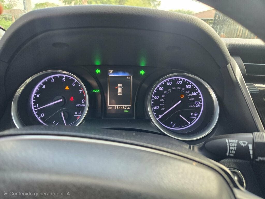 2019 Toyota Camry  - 23070187 - 13