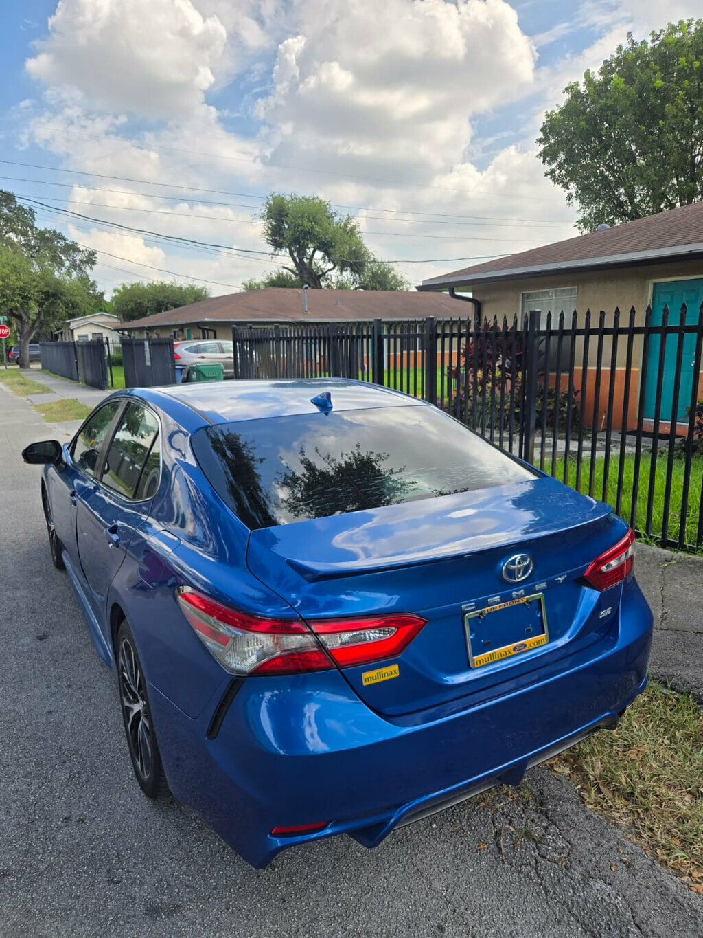 2019 Toyota Camry  - 23070187 - 2