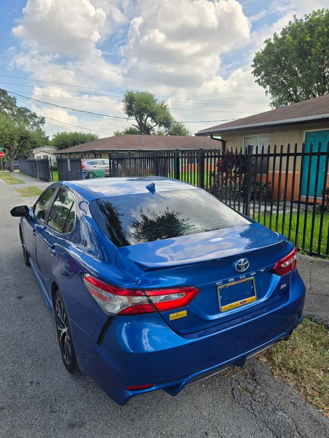 2019 Toyota Camry  - 23070187 - 2