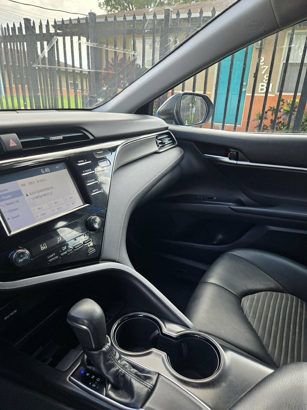 2019 Toyota Camry  - 23070187 - 7