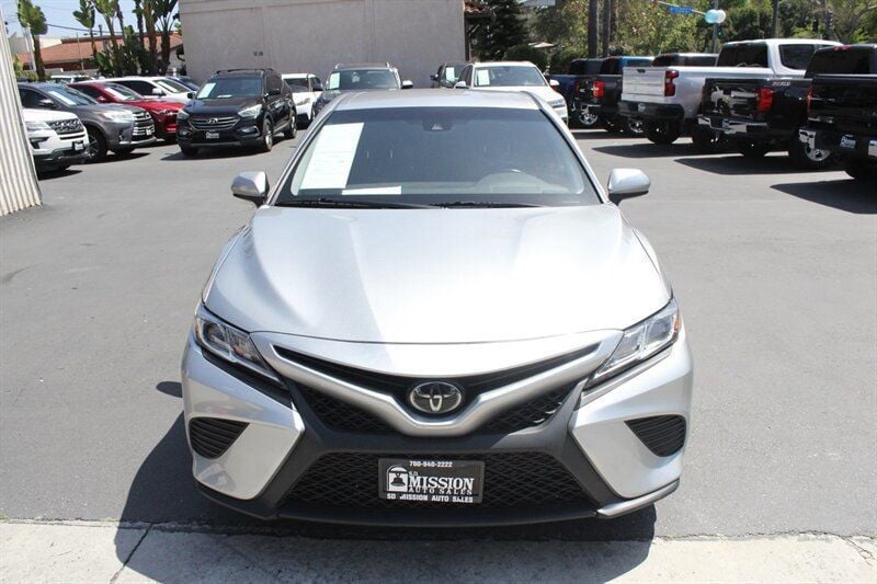 2019 Toyota Camry  - 22454435 - 1