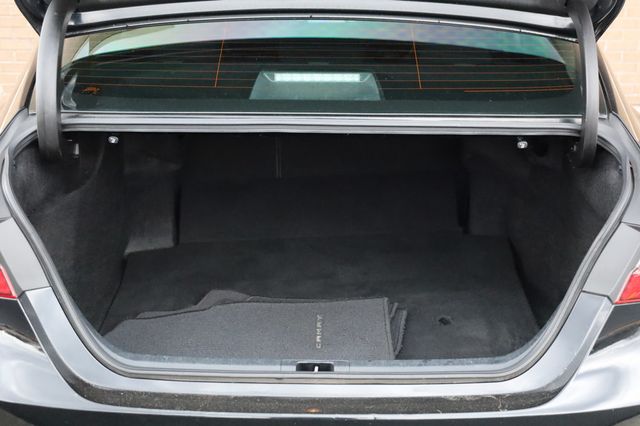 2019 Toyota Camry  - 22969338 - 10