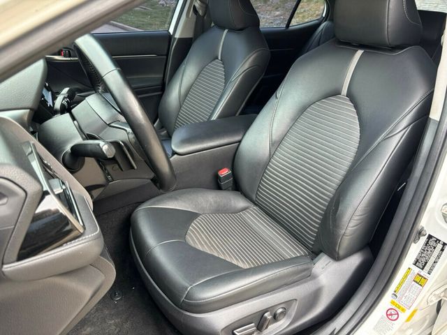 2019 Toyota Camry  - 23007800 - 10