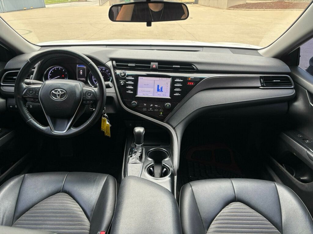 2019 Toyota Camry  - 23007800 - 21