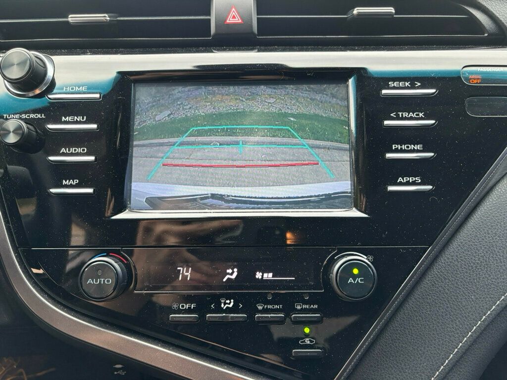 2019 Toyota Camry  - 23007800 - 25