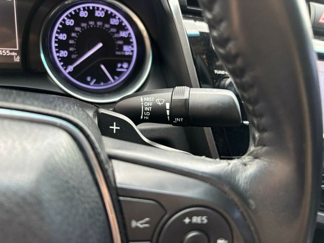 2019 Toyota Camry  - 23007800 - 28