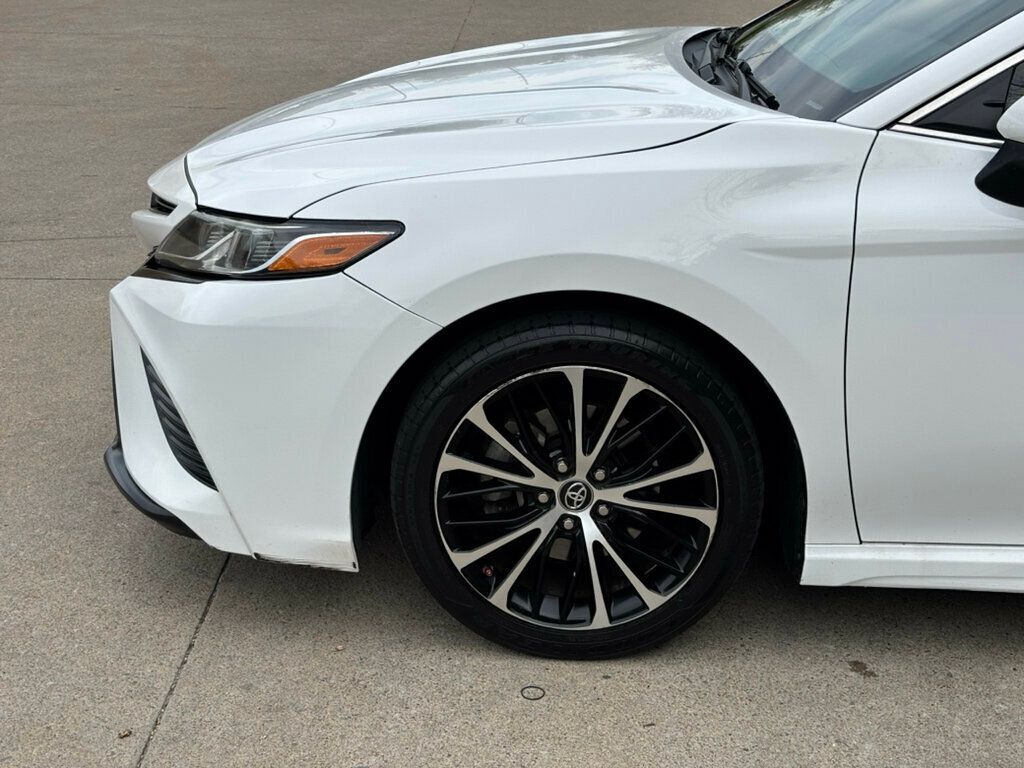 2019 Toyota Camry  - 23007800 - 34