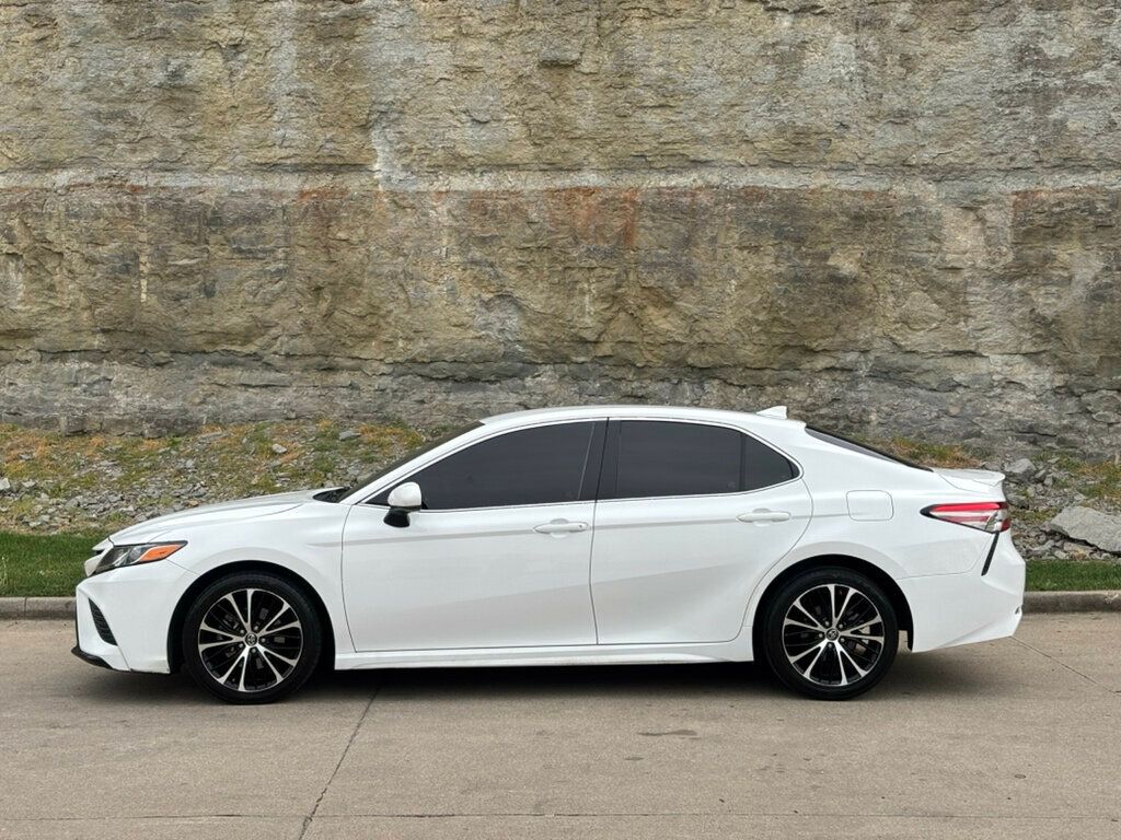 2019 Toyota Camry  - 23007800 - 6