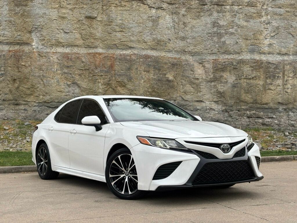 2019 Toyota Camry 2019 TOYOTA CAMRY SE - 23007800 - 1