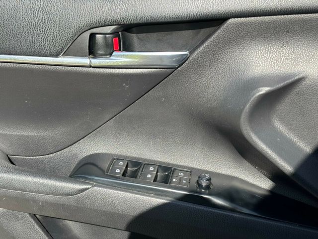 2019 Toyota Camry 2019 Toyota Camry SE - 23037168 - 35