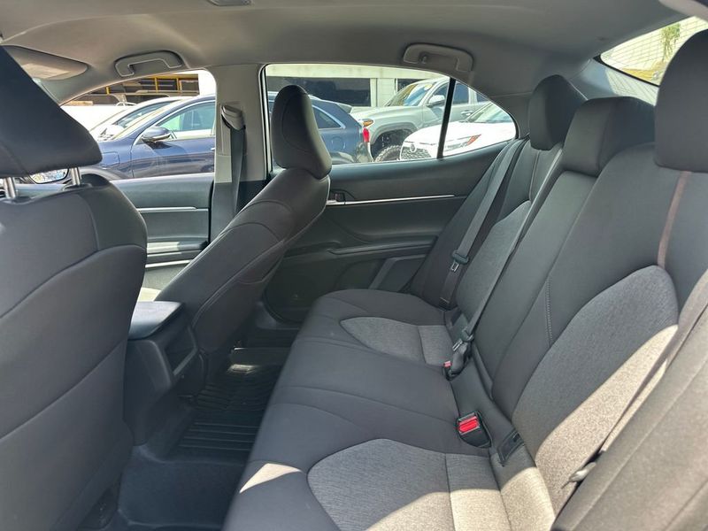 2019 Toyota Camry LE Automatic - 23060736 - 14