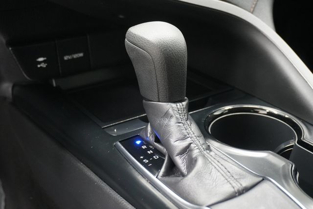 2019 Toyota Camry LE Automatic - 23007729 - 18