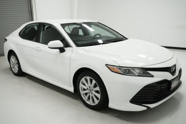 2019 Toyota Camry LE Automatic - 23007729 - 2