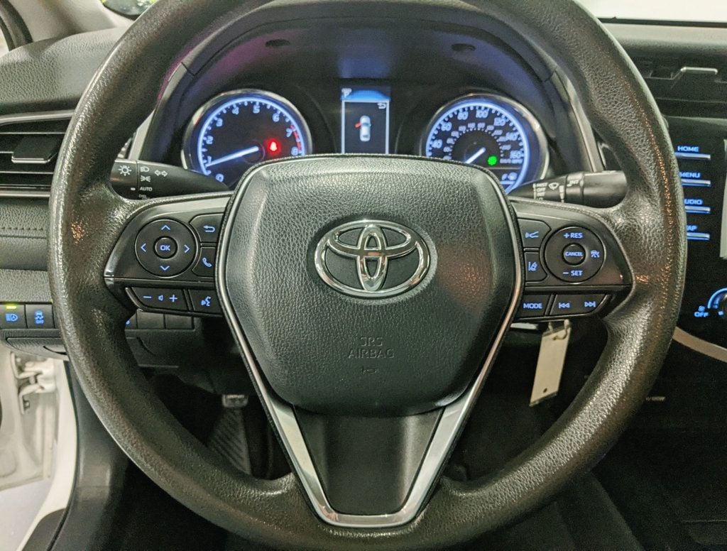 2019 Toyota Camry LE Automatic - 22418531 - 16