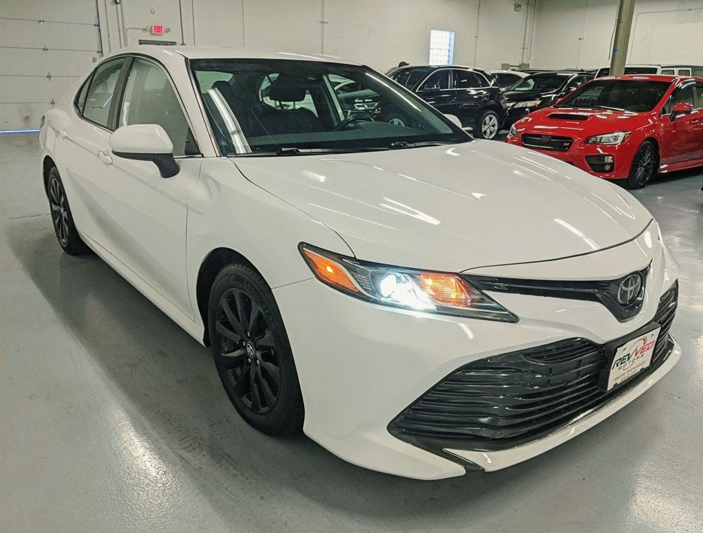 2019 Toyota Camry LE Automatic - 22418531 - 7