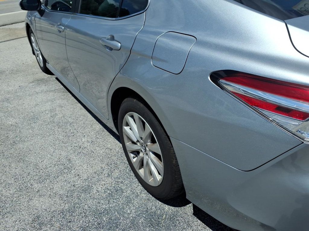 2019 Toyota Camry LE Automatic - 23061231 - 14