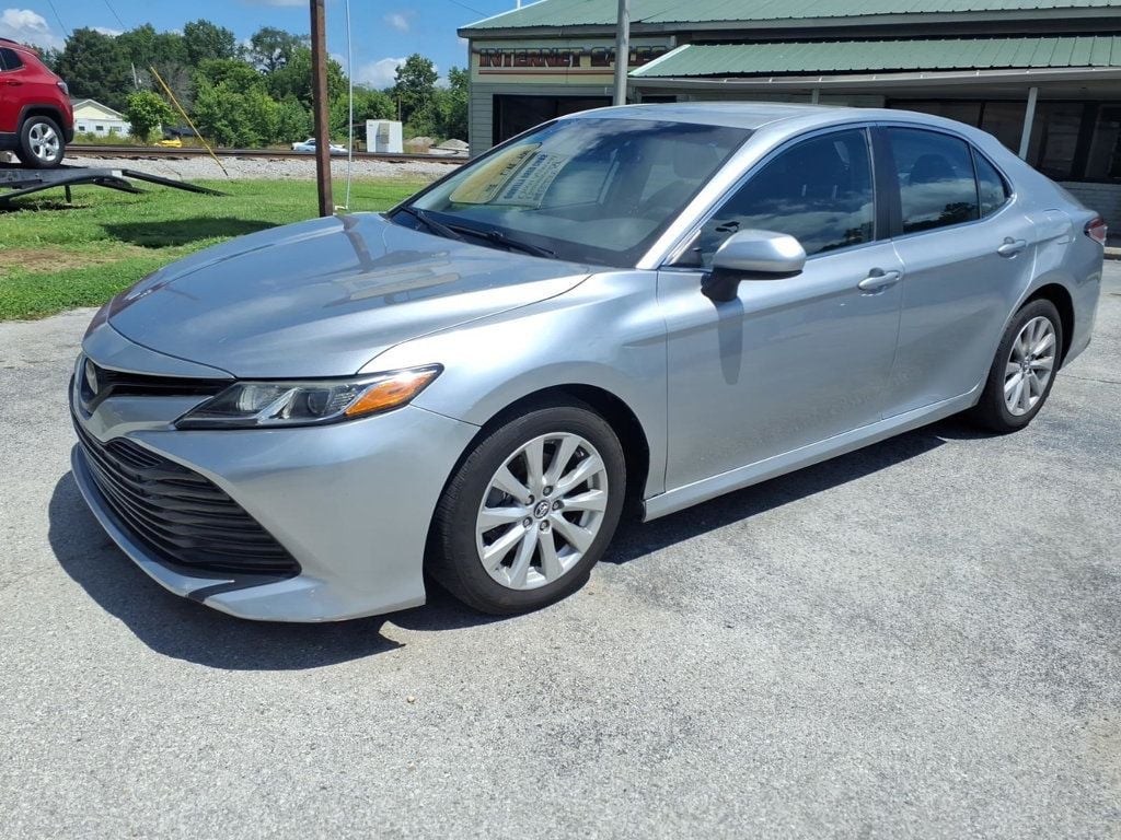 2019 Toyota Camry LE Automatic - 23061231 - 3