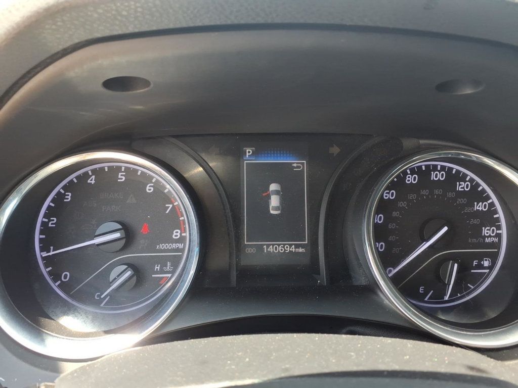 2019 Toyota Camry LE Automatic - 23061231 - 7