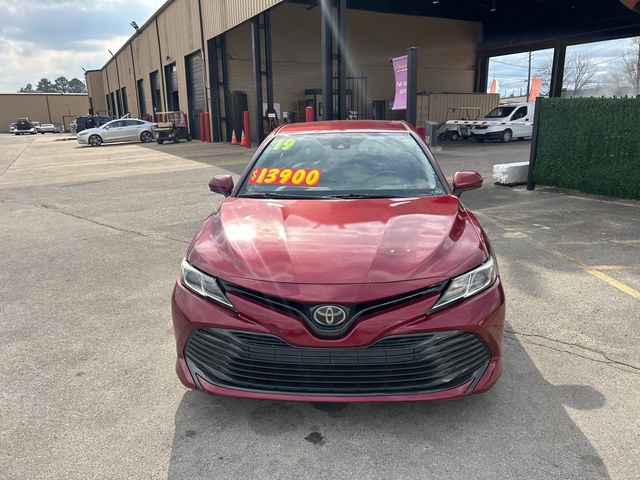 2019 Toyota Camry LE Automatic - 22986711 - 1