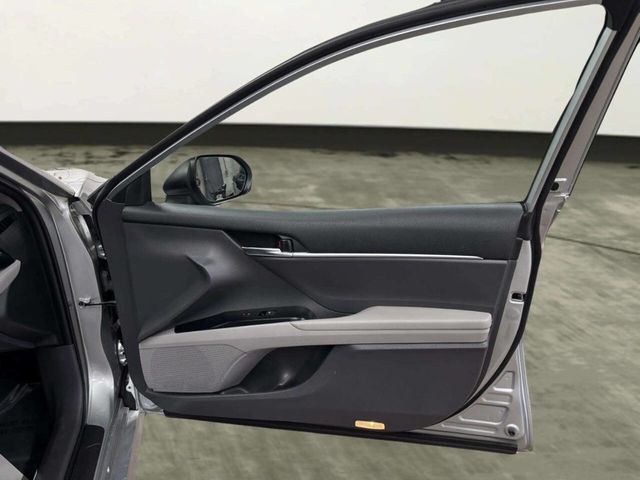2019 Toyota Camry LE Automatic - 23020824 - 18