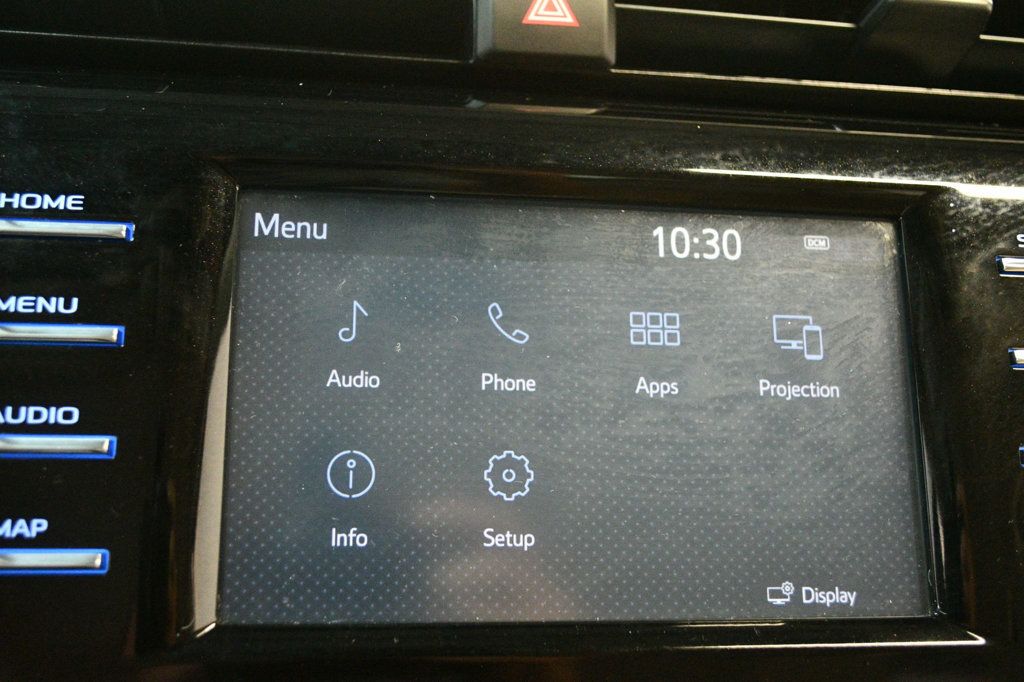 2019 Toyota Camry SE XLE photo 49
