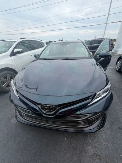 2019 Toyota Camry - 4T1B11HK8KU696437