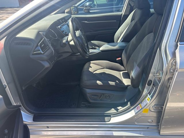 2019 Toyota Camry LE Automatic - 23095092 - 4
