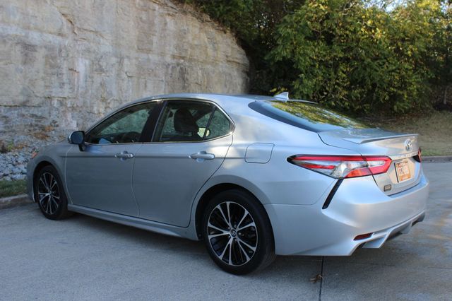 2019 Toyota Camry LOW MILES SUPER CLEAN !!CLEAN CARFAX!! - 23088148 - 7