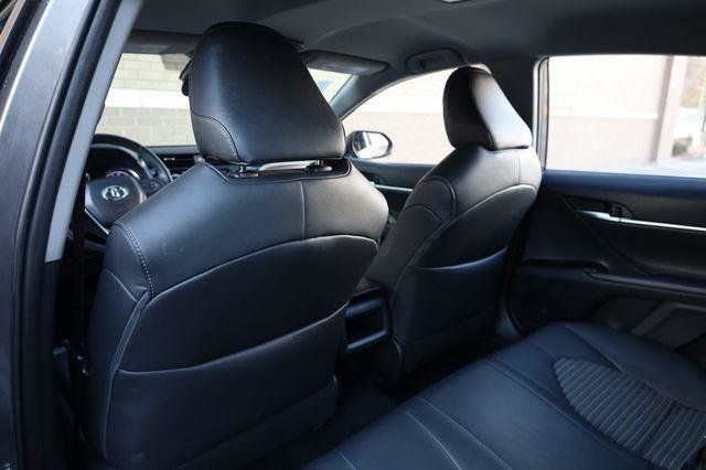 2019 Toyota Camry SE - 23018051 - 16