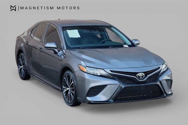 2019 Toyota Camry SE - 23018051 - 3