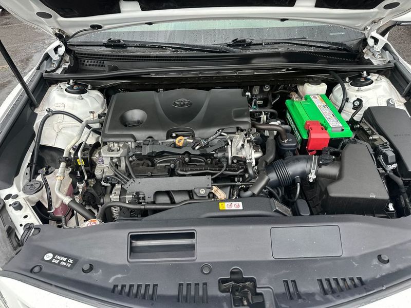 2019 Toyota Camry SE Automatic - 22955955 - 19