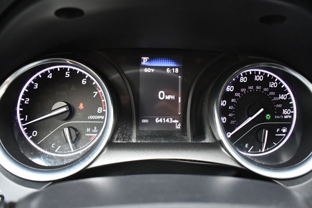 2019 Toyota Camry SE Automatic - 22992819 - 17