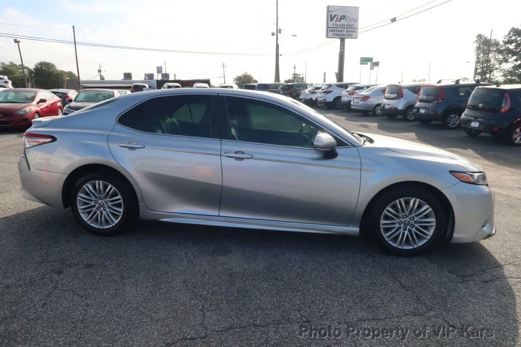 2019 Toyota Camry SE Automatic - 22655316 - 5