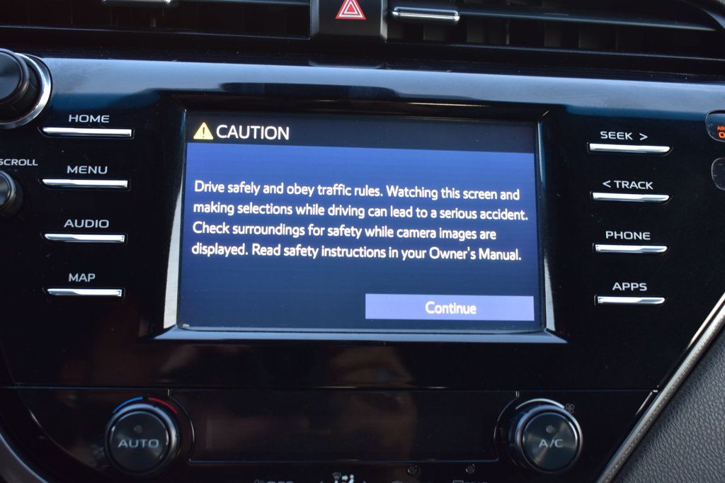 2019 Toyota Camry SE Automatic - 22603515 - 28