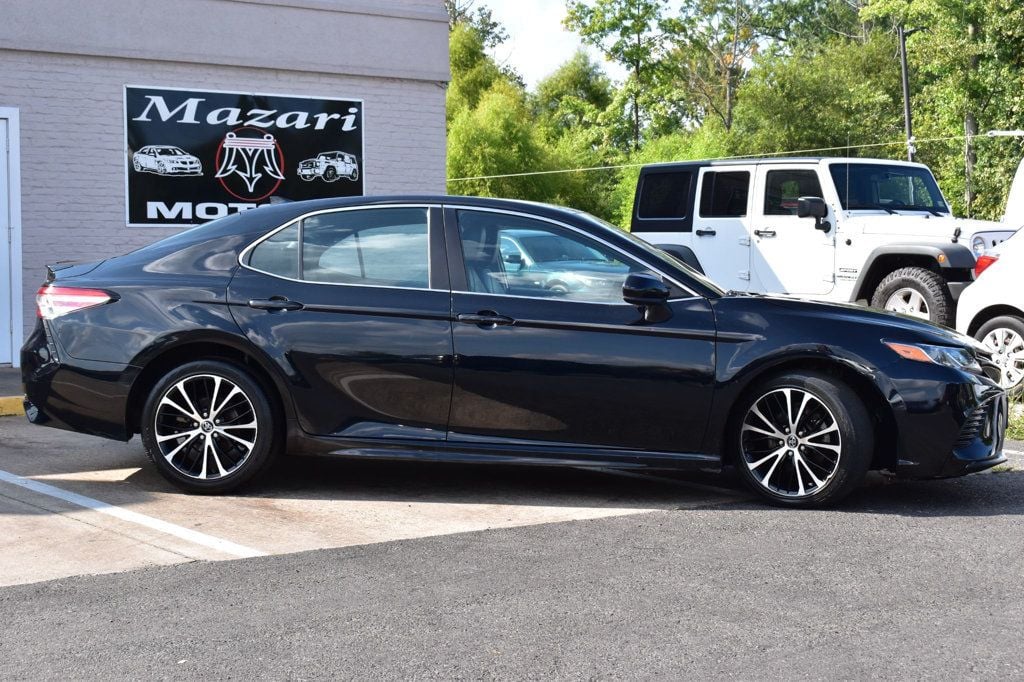 2019 Toyota Camry SE Automatic - 22603515 - 3