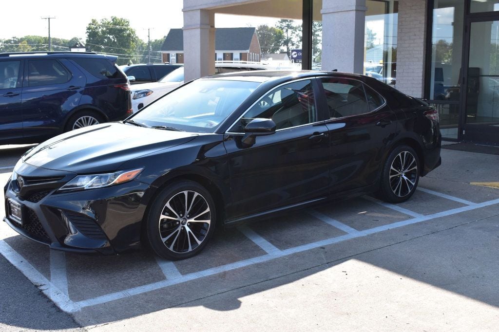 2019 Toyota Camry SE Automatic - 22603515 - 7