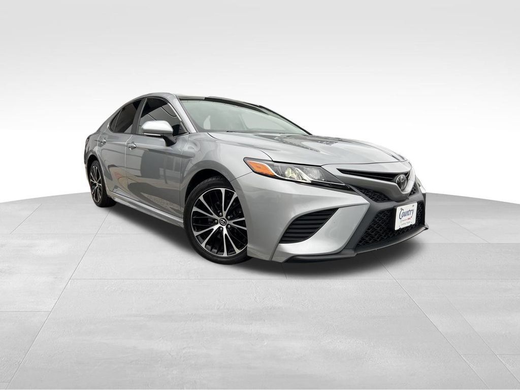 2019 Toyota Camry SE Automatic - 22604986 - 0