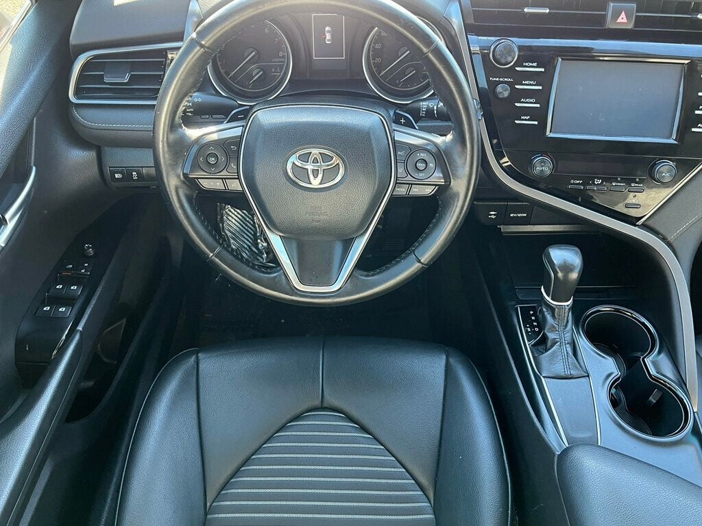 2019 Toyota Camry SE Automatic - 22638261 - 12