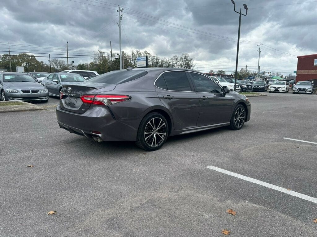 2019 Toyota Camry SE Automatic - 22653224 - 2