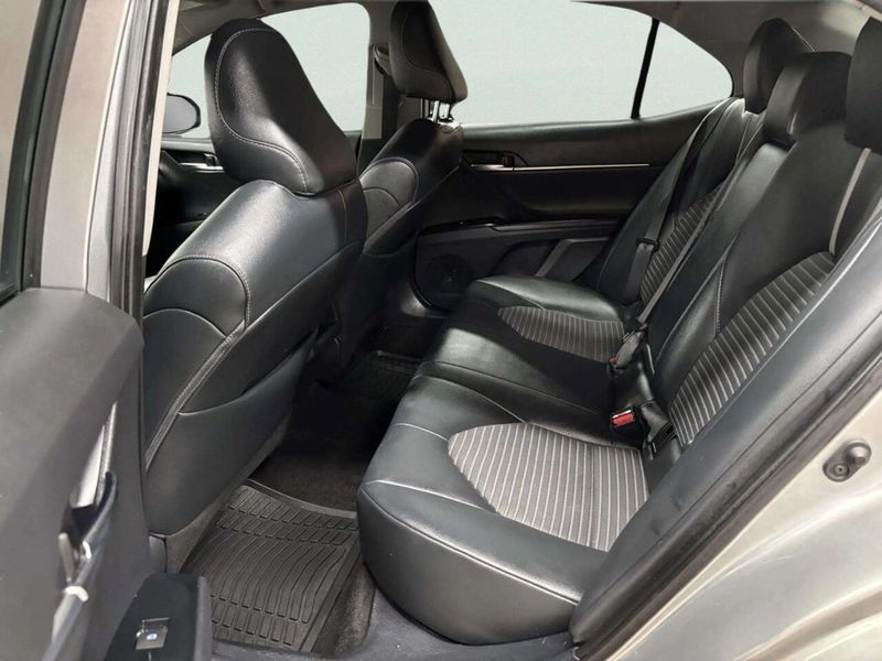 2019 Toyota Camry SE Automatic - 23054695 - 15