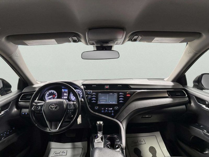 2019 Toyota Camry SE Automatic - 23054695 - 20
