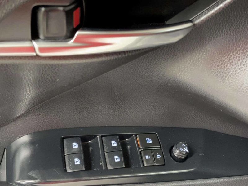 2019 Toyota Camry SE Automatic - 23054695 - 24