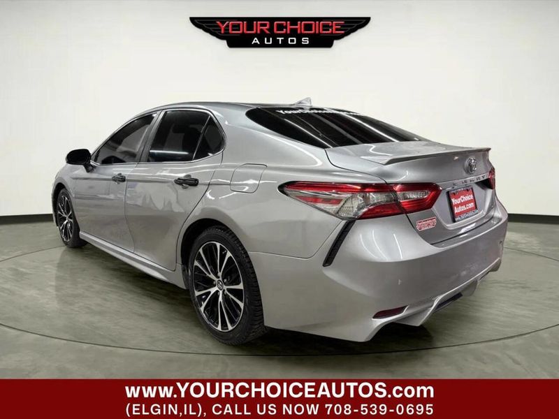 2019 Toyota Camry SE Automatic - 23054695 - 2