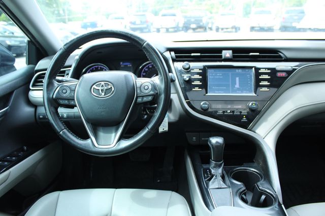 2019 Toyota Camry SE Automatic - 23045704 - 11